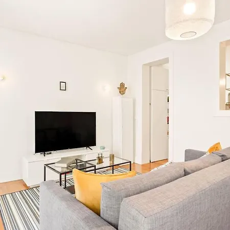 Sunny Bica - Downtown Large